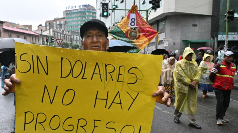 Entre disputas de poder, Bol&iacute;via se afunda no caos