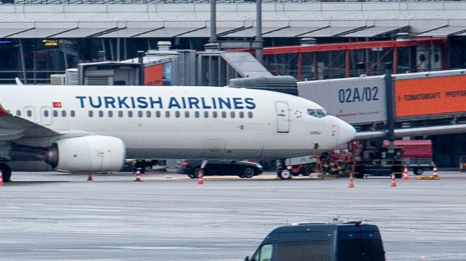 L'a&eacute;roport de Hambourg toujours bloqu&eacute; par une prise d'otage