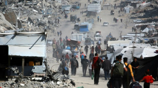 Trump denuncia el hambre en Gaza, donde Israel sigue bombardeando