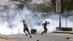 Ein Toter bei Protesten im Senegal nach Verschiebung von Pr&auml;sidentschaftswahl