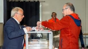 Erste Runde der franz&ouml;sischen Parlamentswahl in &Uuml;berseegebieten begonnen