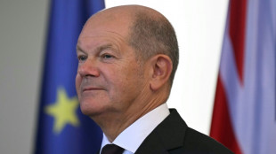 Scholz k&uuml;ndigt rasche Asyl-Gespr&auml;che mit Union und L&auml;ndern an