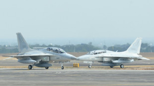 Hallan los restos de los pilotos de un avi&oacute;n de combate filipino desaparecido