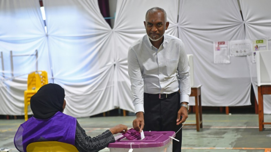 Les Maldives votent sur fond de rivalit&eacute; entre la Chine et l'Inde
