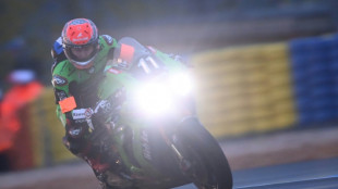 24 Heures motos: Kawasaki passe en tête, la valse des chutes continue