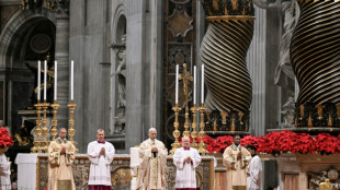 Pope urges Russia, Ukraine dialogue in Christmas blessing