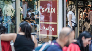 Confesercenti, saldi dal 5 luglio, gi&agrave; 700 milioni acquisti