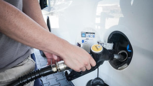 Mimit, benzina ai minimi dal 2021, evitate distorsioni