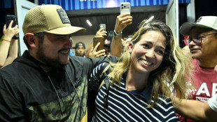 Venezuela: une proche de l'opposante Machado accueillie par des centaines de partisans &agrave; Caracas 