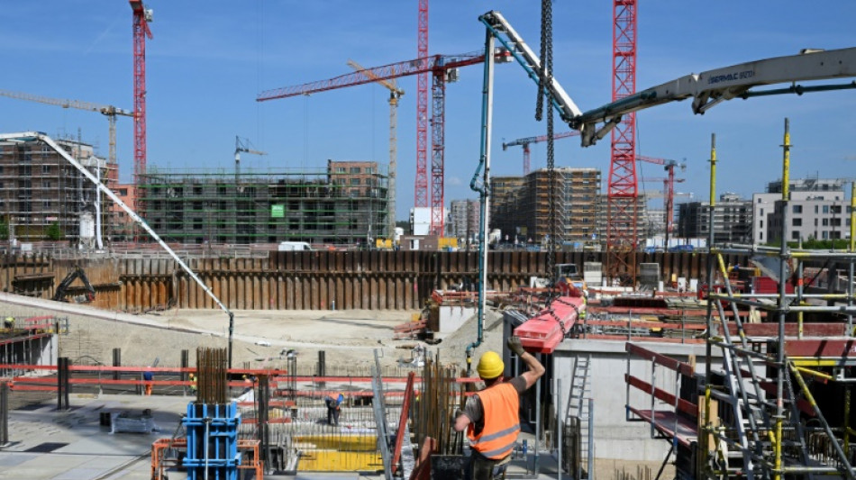 Baugewerbe verzeichnet im M&auml;rz zehn Prozent mehr Auftr&auml;ge als im Vormonat