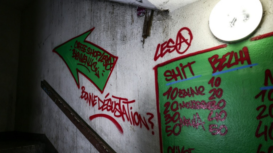 Sur les points de deal &agrave; Marseille, des ados trait&eacute;s comme des "esclaves modernes"