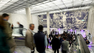 Juste &agrave; temps pour les JO, Macron inaugure le premier superm&eacute;tro de la r&eacute;gion parisienne