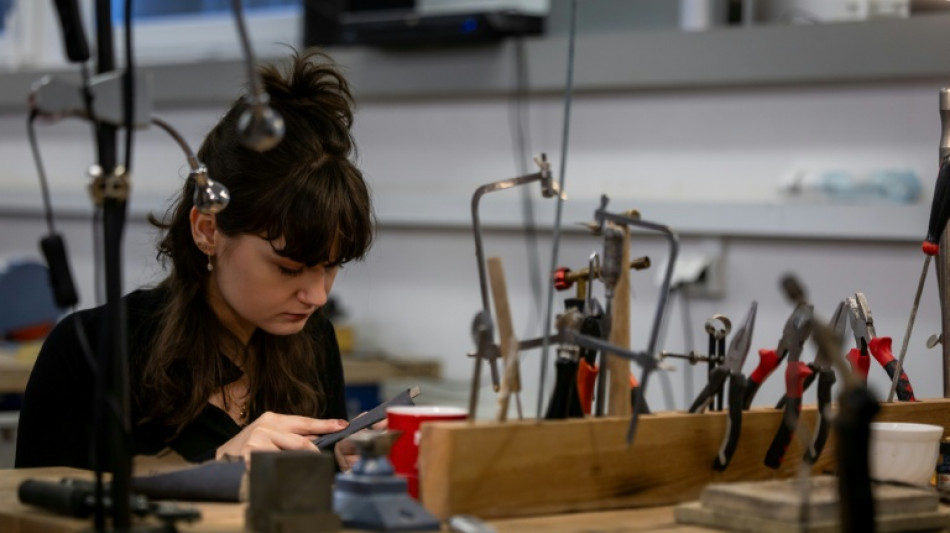 En Pologne, ces jeunes joailliers 2.0 qui r&eacute;inventent l'artisanat de l'ambre