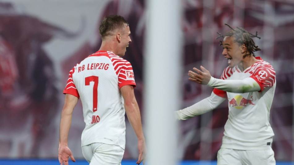 Simons opens Bundesliga account as Leipzig thrash Stuttgart