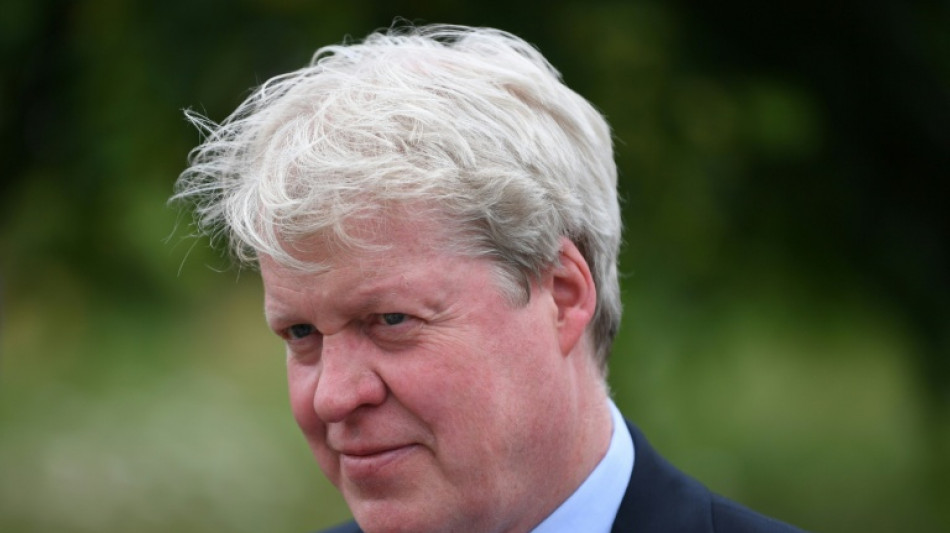 Neues Buch von Dianas Bruder: Charles III. weist Vorw&uuml;rfe zur&uuml;ck
