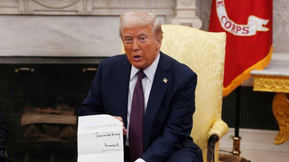 Trump dice que visitar&aacute; al rey Carlos III en septiembre