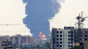 Raids israéliens intenses en Iran, mosquées et stations de métro serviront d'abris