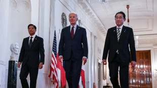 US-Pr&auml;sident Biden sagt Japan und Philippinen Unterst&uuml;tzung bei Verteidigung zu 