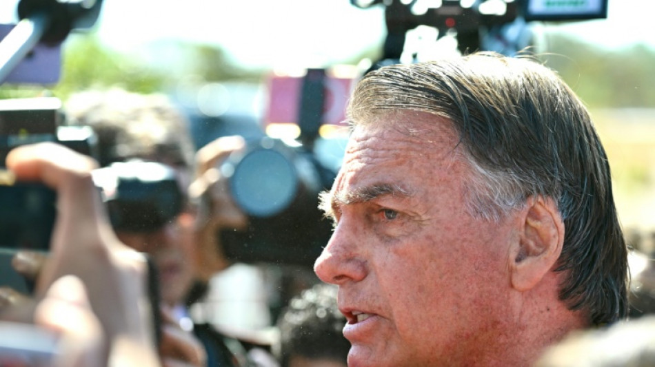 Expresidente de Brasil Jair Bolsonaro deber&aacute; llevar brazalete electr&oacute;nico