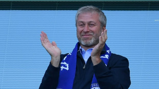 Roman Abramovitch, propri&eacute;taire de Chelsea et d'un empire d&eacute;sormais menac&eacute;