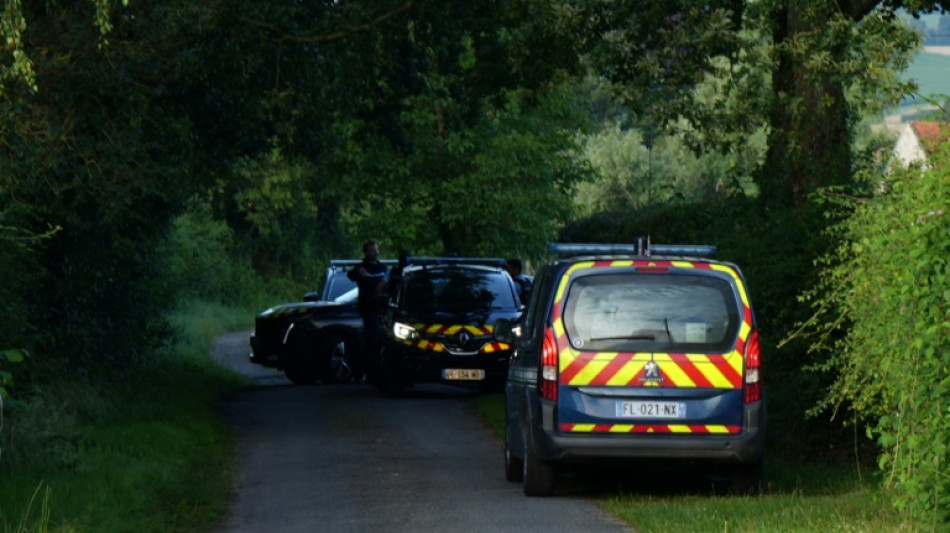 Allier: un voisin tue trois personnes avant de se suicider en marge d'une f&ecirc;te d'anniversaire