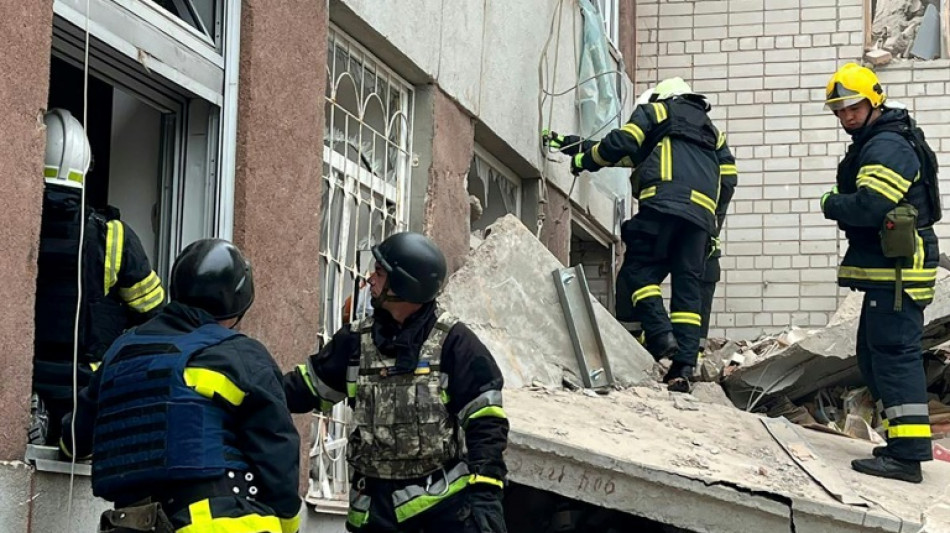 Selenskyj beklagt nach russischem Angriff mit 14 Toten fehlende Luftabwehr