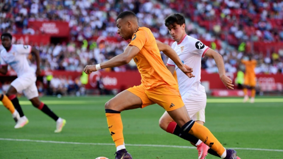 Espagne: Mbappé porte encore le Real, Villarreal gâche la fête du Barça