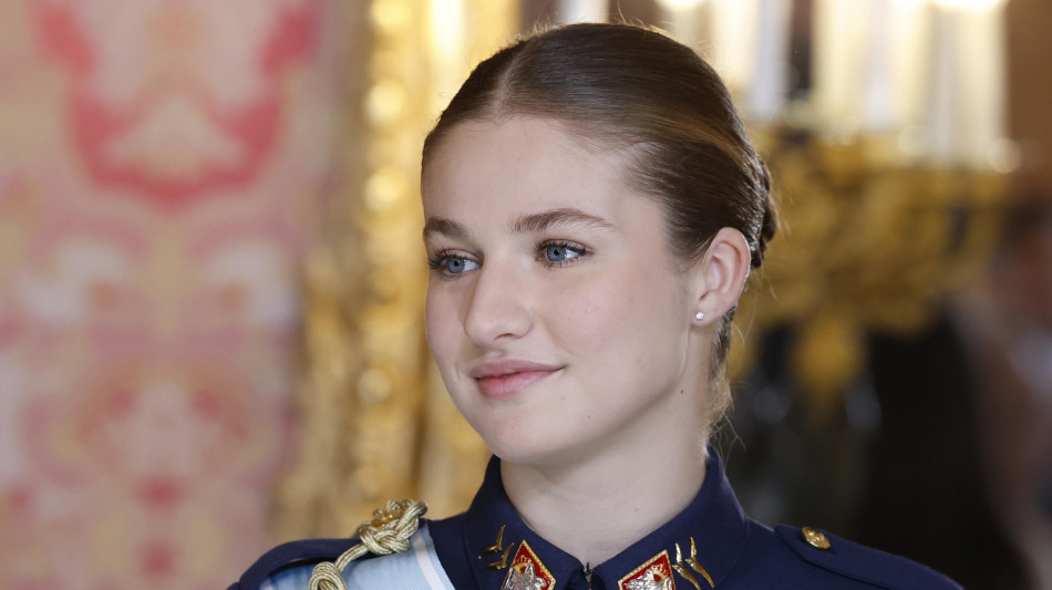 Spagna, erede al trono Leonor studier&agrave; Scienze Politiche dopo percorso militare