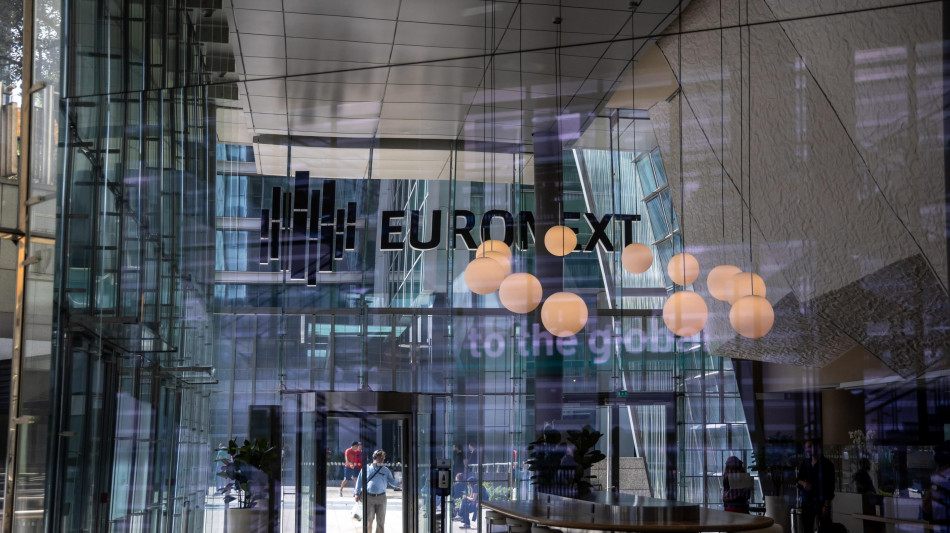 Borsa: l'Europa contrastata dopo Wall Street, Milano -0,3%