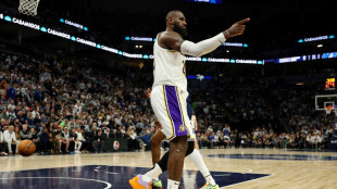 Play-offs NBA: les Lakers au bord de l'élimination contre Minnesota, l'inquiétude Lillard