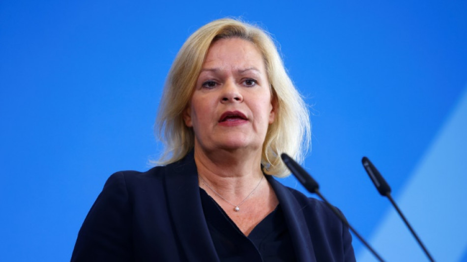Faeser schlie&szlig;t AfD-Verbotsverfahren nicht aus