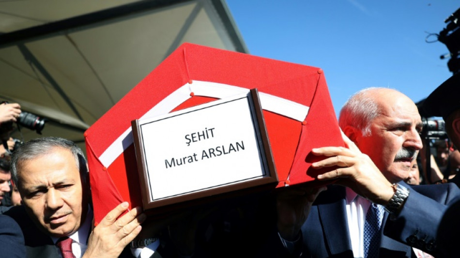 T&uuml;rkische Regierung identifiziert nach Anschlag beide Angreifer als PKK-Mitglieder