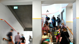 Lehrerverband: Viele Sch&uuml;ler lehnen Grundwerte ab