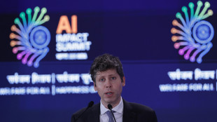 Musk e Altman, 'Anthropic ha ragione su rallentamento sviluppo IA'