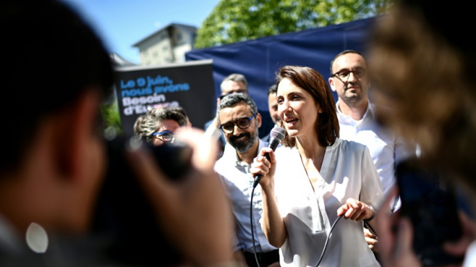 Franz&ouml;sische Kandidatin f&uuml;r EU-Wahl beklagt sich &uuml;ber "Falle" von Neonazis
