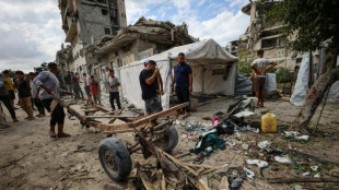 Un ataque israel&iacute; contra un autob&uacute;s en Gaza deja cinco muertos, seg&uacute;n los servicios de emergencia