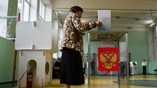 Russians vote on last day of parliamentary elections