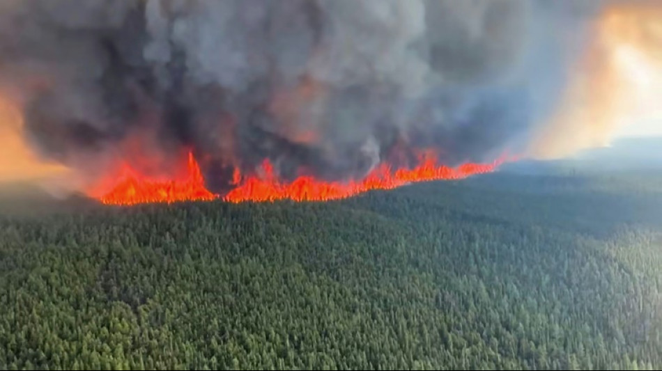 Waldbr&auml;nde in Kanada werden Beh&ouml;rden "den ganzen Sommer" besch&auml;ftigen