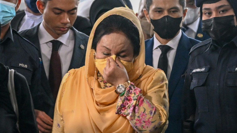 Exprimera dama de Malasia condenada a 10 a&ntilde;os de prisi&oacute;n por corrupci&oacute;n