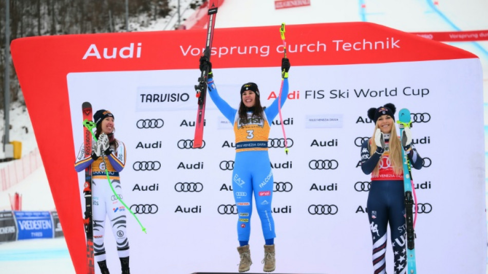 Ski alpin: premi&egrave;re pour Delago, cinq sur cinq pour Vonn