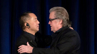 Ex-magnata chin&ecirc;s no ex&iacute;lio &eacute; condenado por fraude nos EUA