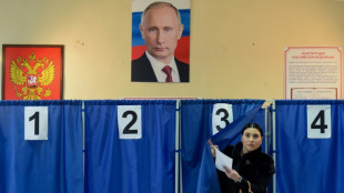 Russland stellt sich auf f&uuml;nfte Amtszeit von Putin als Staatschef ein