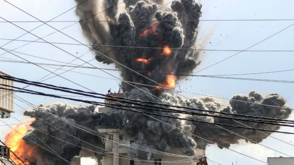 P&aacute;nico y m&aacute;s de 100 muertos en intensos bombardeos israel&iacute;es en L&iacute;bano