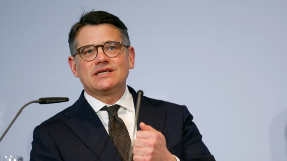 Hessischer Ministerpr&auml;sident Rhein als CDU-Landeschef im Amt best&auml;tigt