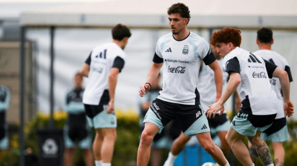 Grave lesi&oacute;n de rodilla de Joaqu&iacute;n Panichelli, delantero de Argentina y del Estrasburgo