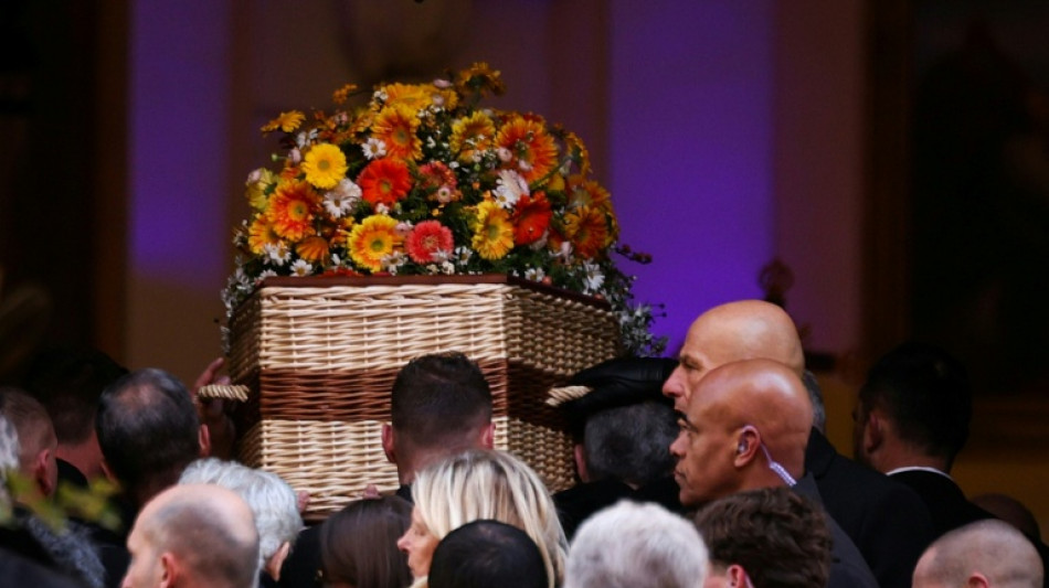 Saint-Tropez dit adieu &agrave; BB, qui repose face &agrave; la mer