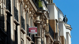 Logement: la reprise continue dans l'immobilier ancien, mais la remontée des prix est surveillée