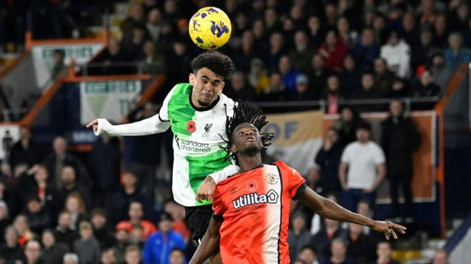 Diaz implores group to release father after scoring on Liverpool return