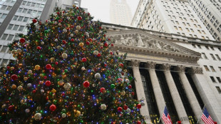 Wall Street finit en ordre dispers&eacute; une nouvelle semaine positive
