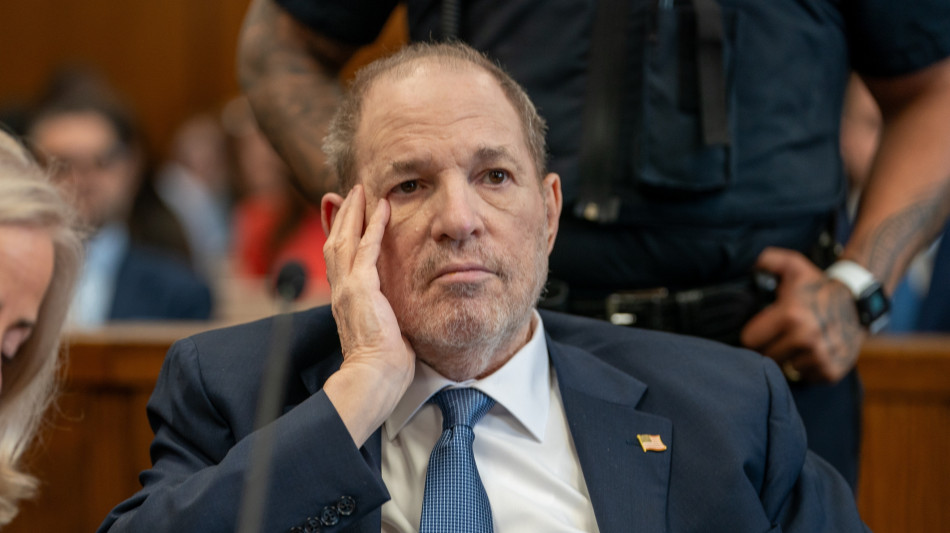 Il procuratore di NY contro Weinstein, 'sar&agrave; condannato ancora'